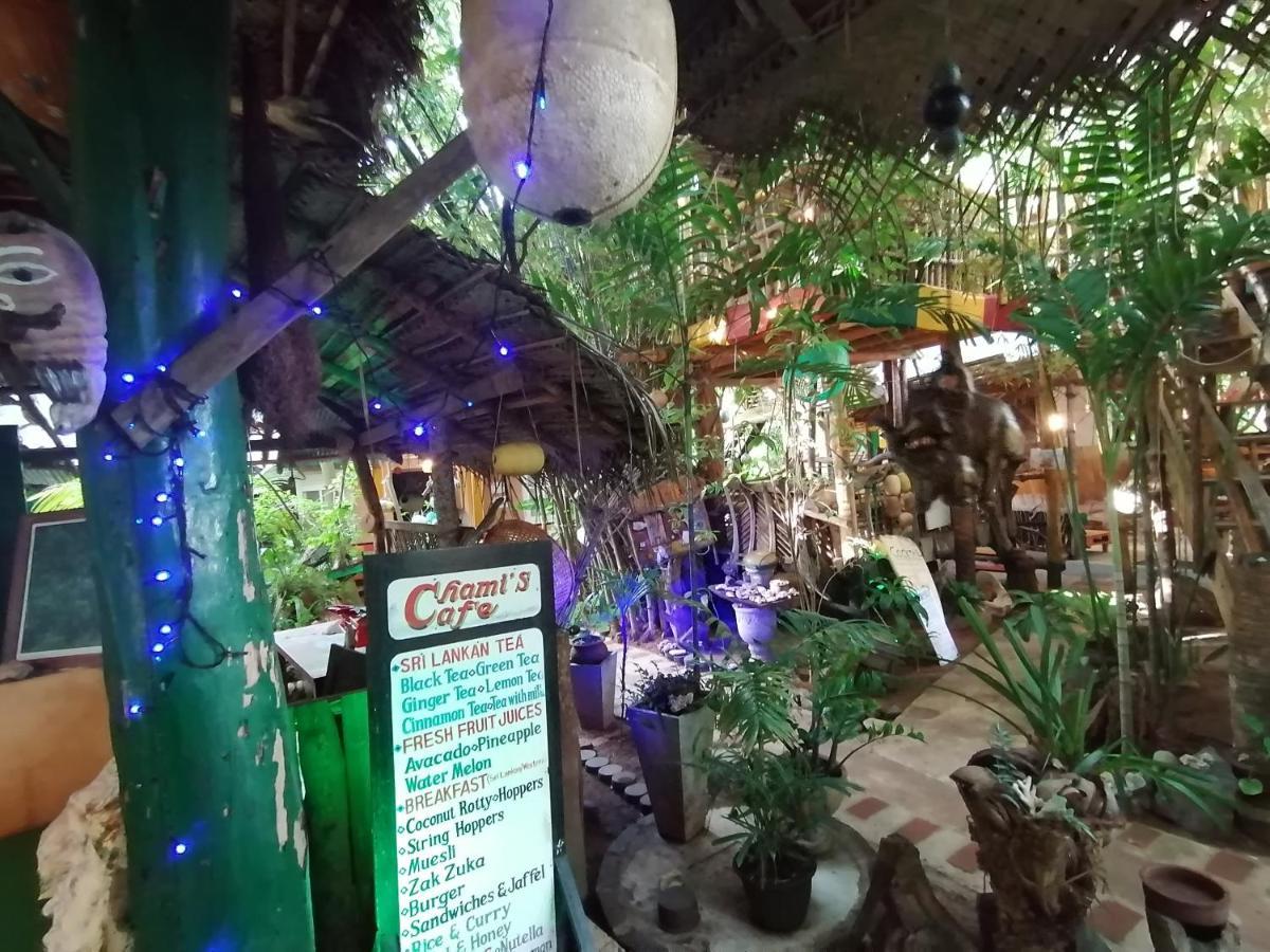 Chami'S Place Хиккадува Экстерьер фото