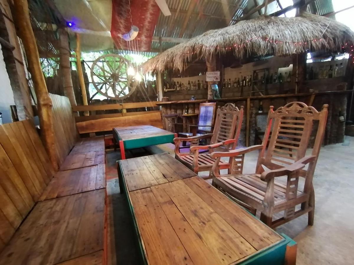 Chami'S Place Хиккадува Экстерьер фото