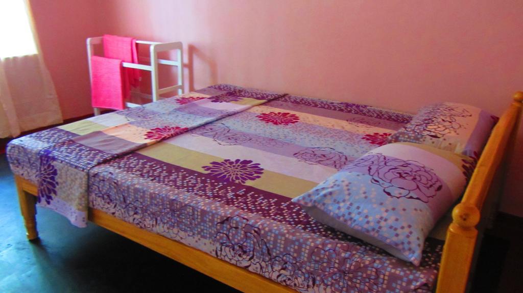 Chami'S Place Хиккадува Номер фото