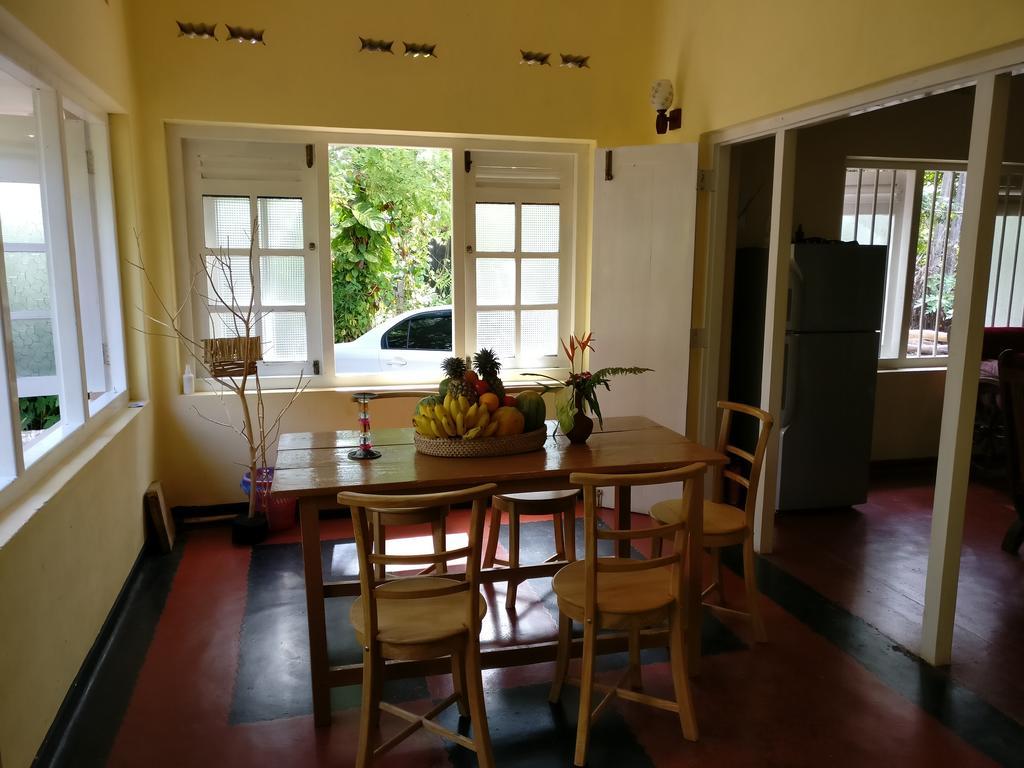 Chami'S Place Хиккадува Экстерьер фото