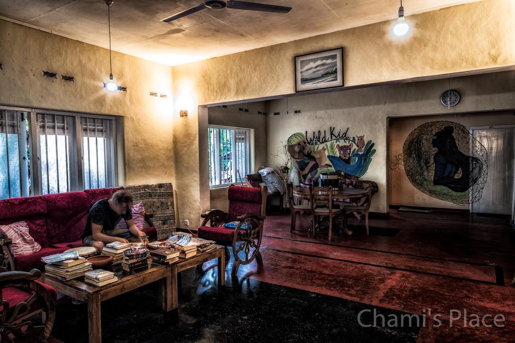 Chami'S Place Хиккадува Экстерьер фото