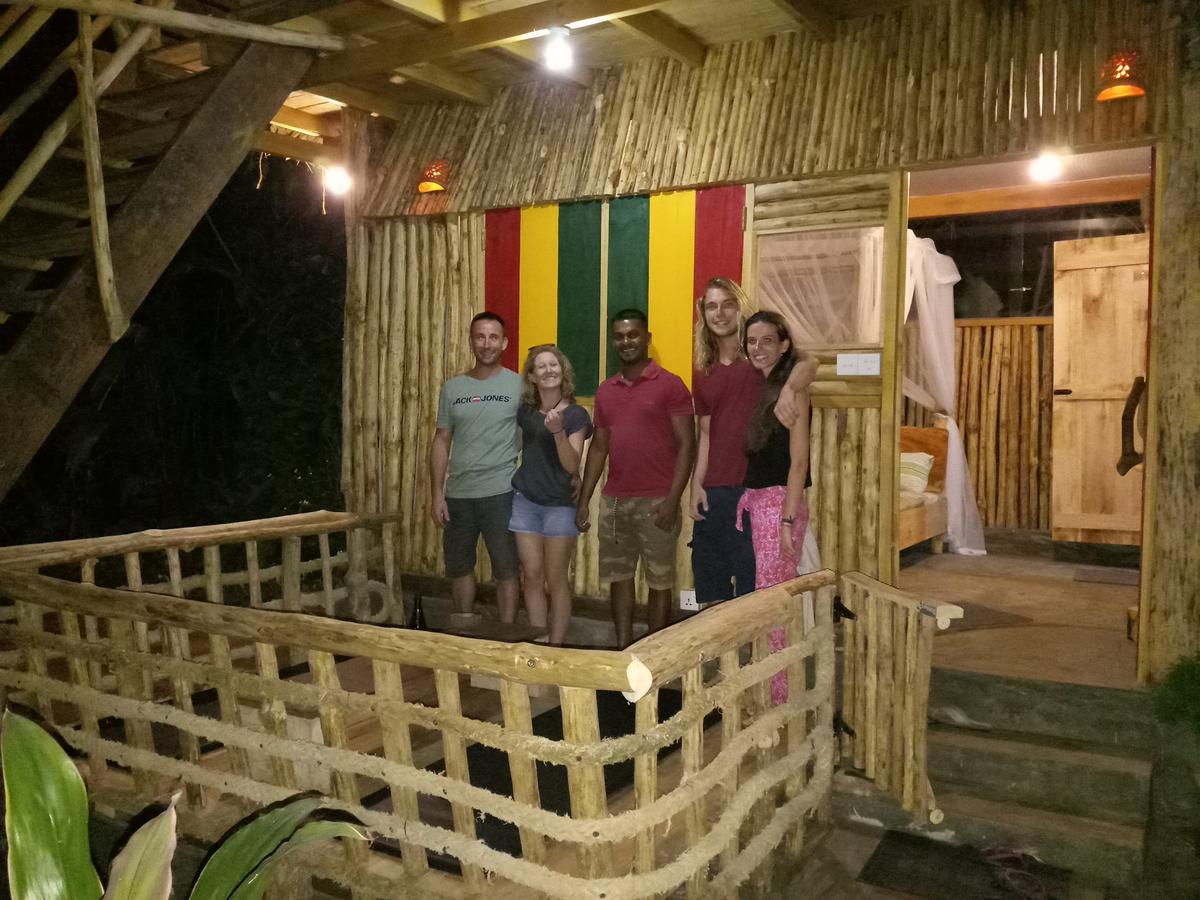 Chami'S Place Хиккадува Экстерьер фото