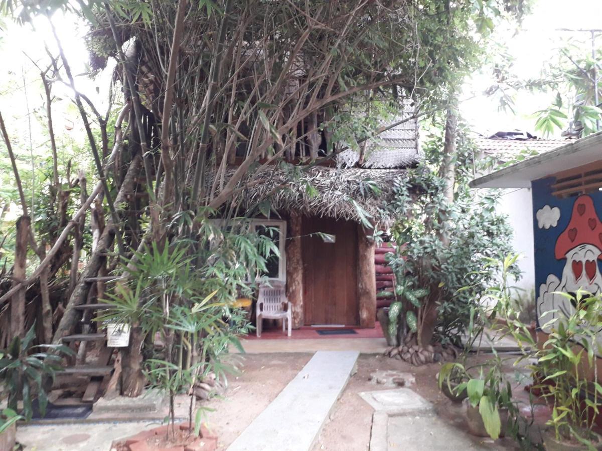 Chami'S Place Хиккадува Экстерьер фото